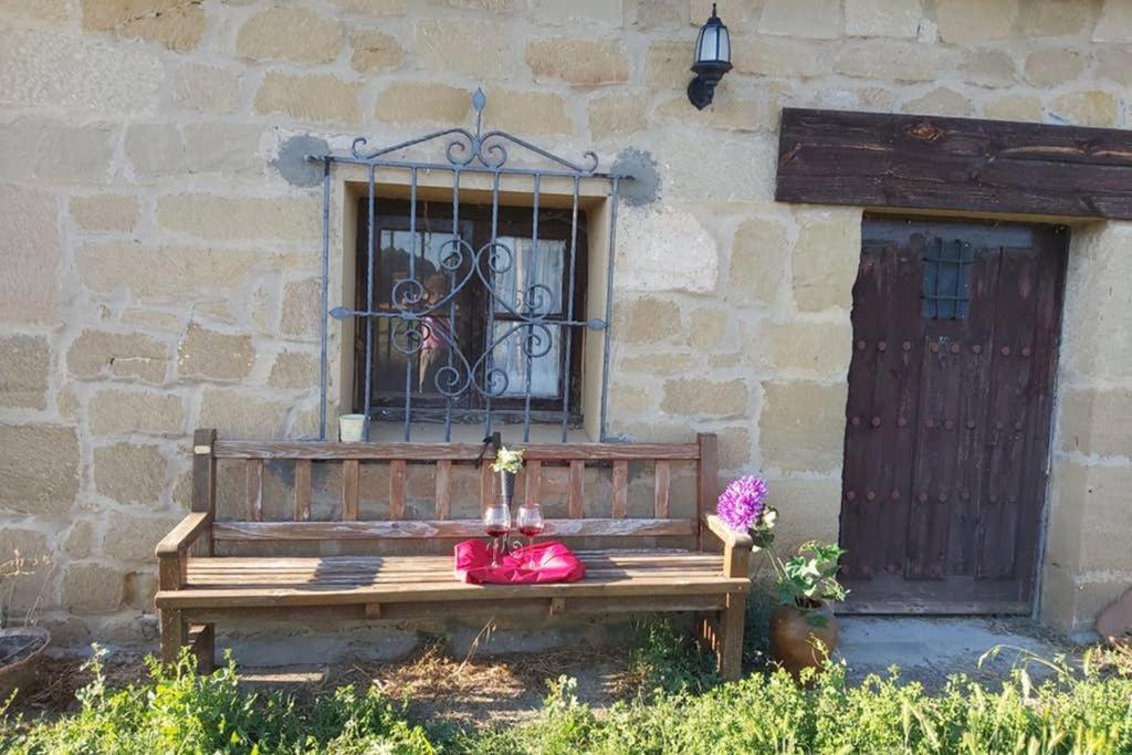 Durmiendo Como Reyes En La Rioja Сьюри Экстерьер фото